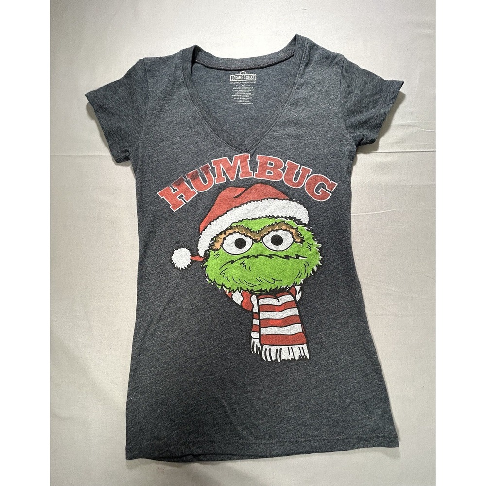 Sesame Street Oscar the Grouch Vneck Gray Shirt women's XS